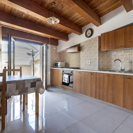 Ideal & Aparthotel Alcamo